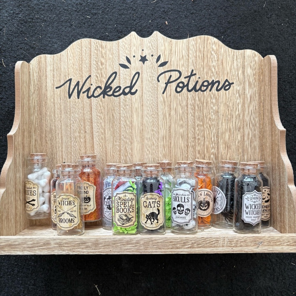 Wicked Potions Display Shelf with Mini Bottles